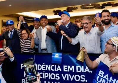 Jerônimo Rodrigues, senadores e deputados da Bahia garantem apoio à PEC 66 em encontro com prefeitos