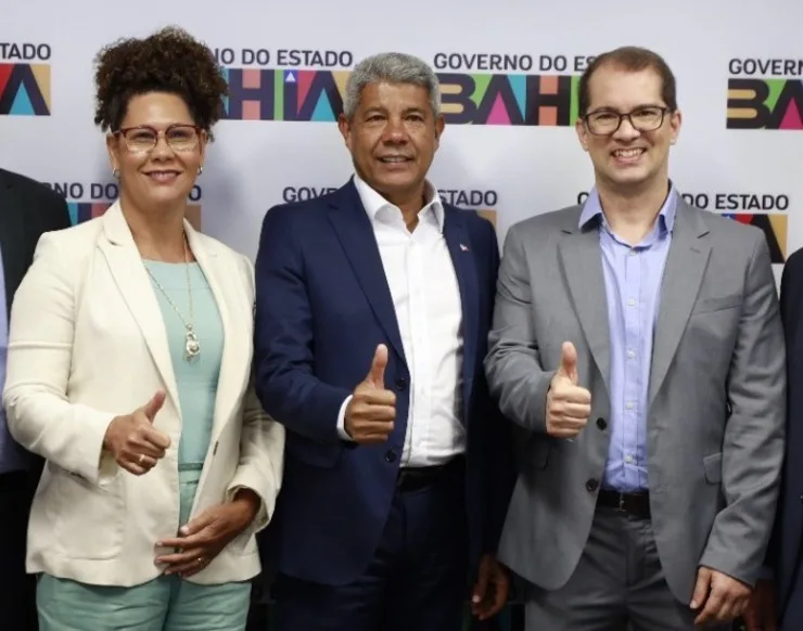PREFEITO NEGA FILIAÇÃO AO PT, MAS SINALIZA DESEMBARQUE DO UNIÃO BRASIL