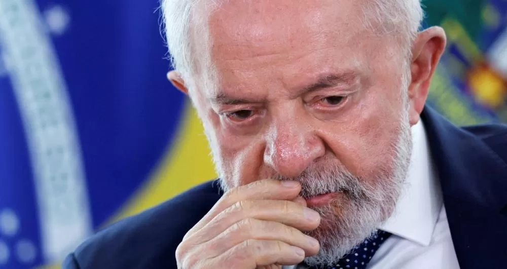 Questão: Maioria acha que Lula não merece novo mandato
