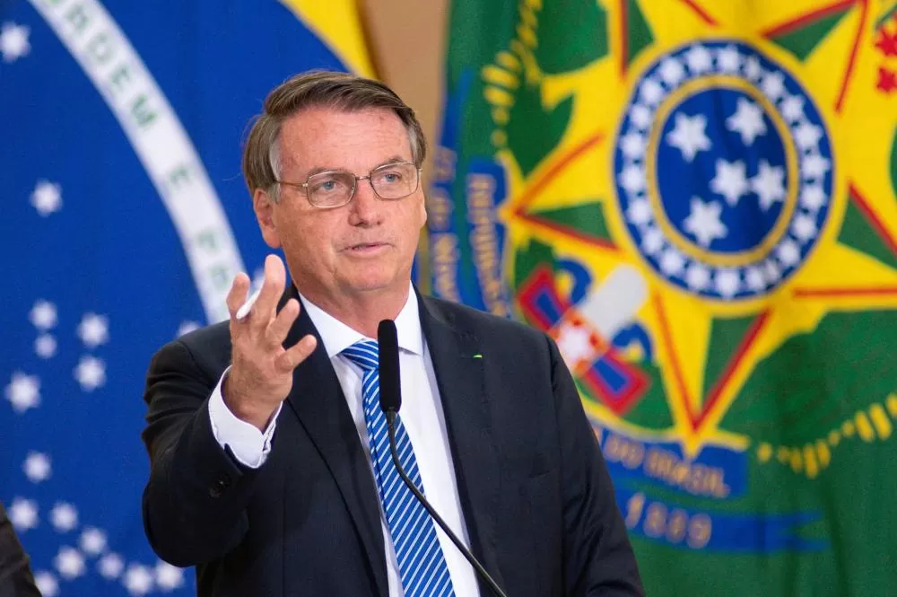 Pré-candidatos da direita prometem indulto a Bolsonaro se eleitos à Presidência