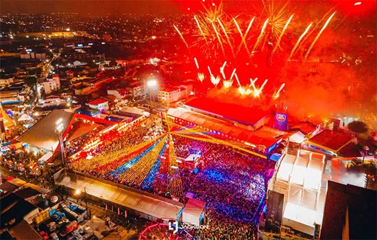 Cidades do Nordeste investem milhões em festas juninas mesmo em tempos de crise
