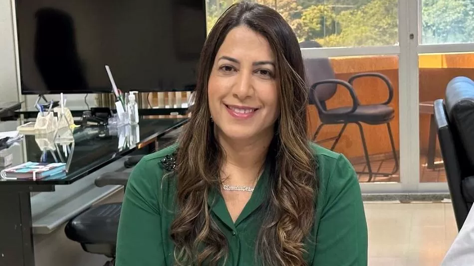Cláudia Oliveira reivindica obras em trecho da BA-489