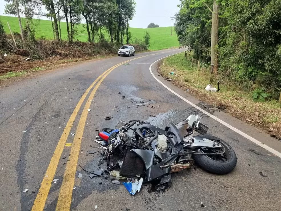 Armas de Fogo e Acidentes de Moto Lideram Mortes entre Jovens Brasileiros