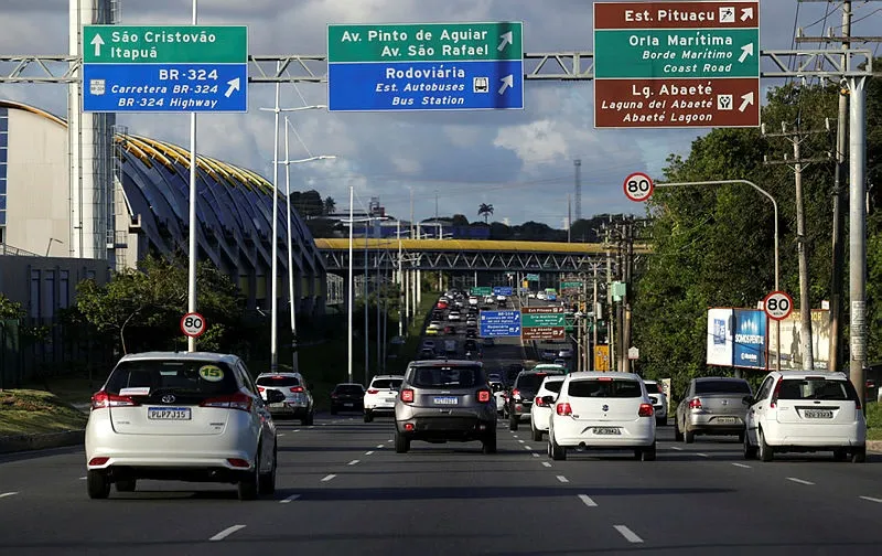 Governo toma atitude que pode alterar velocidade máxima das vias