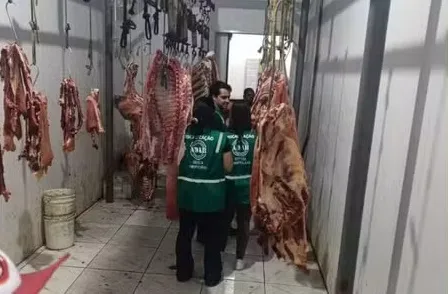 Cem quilos de carne infectada com tuberculose bovina são apreendidos em cidade da Bahia