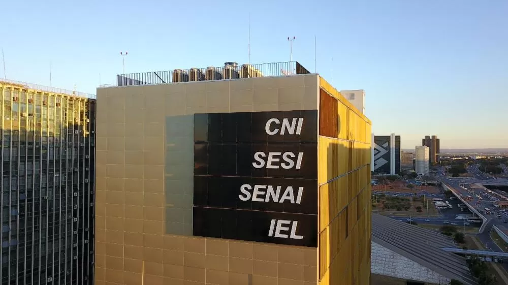 Indústria considera correta derrubada da MP do IOF pela Câmara