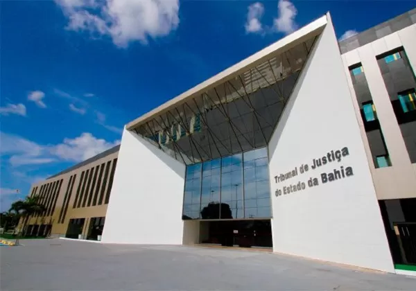 Justiça baiana é a quinta mais lenta do país: processos demoram quase dois anos para o primeiro julgamento