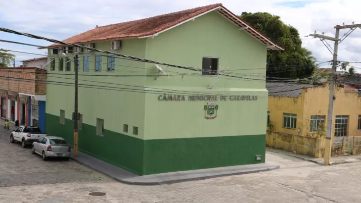 Prefeito de Caravelas é derrotado na Câmara. Vereadores reprovam LOA de 2026 