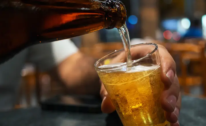 MP-BA lança cartilha para combater consumo de álcool entre jovens