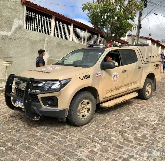 Condutor monitorado por tornozeleira é detido dirigindo sem CNH