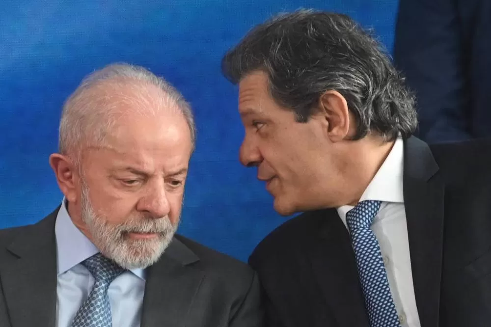 Haddad decide deixar a Fazenda até fevereiro e quer gerenciar campanha de Lula para a Presidência