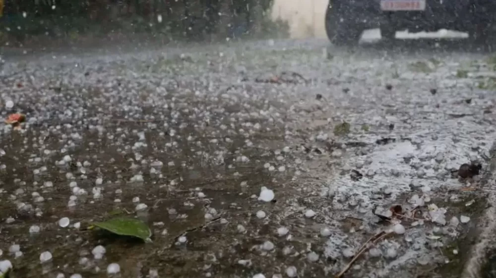 Bahia tem alerta de tempestade com granizo nesta terça-feira