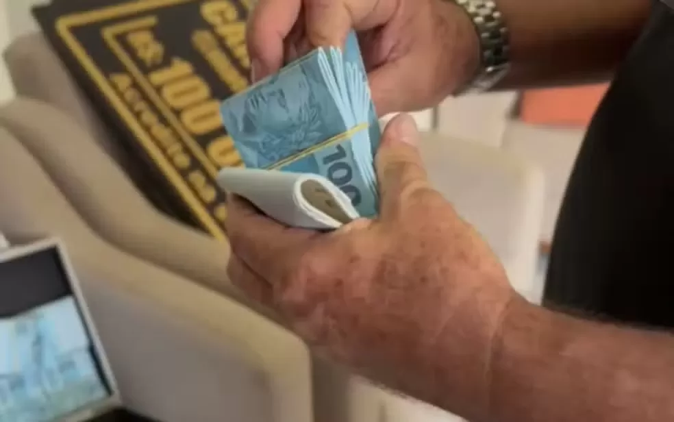 Sete pessoas são presas e R$ 270 milhões são bloqueados durante operação contra grupo criminoso na Bahia e outros estados