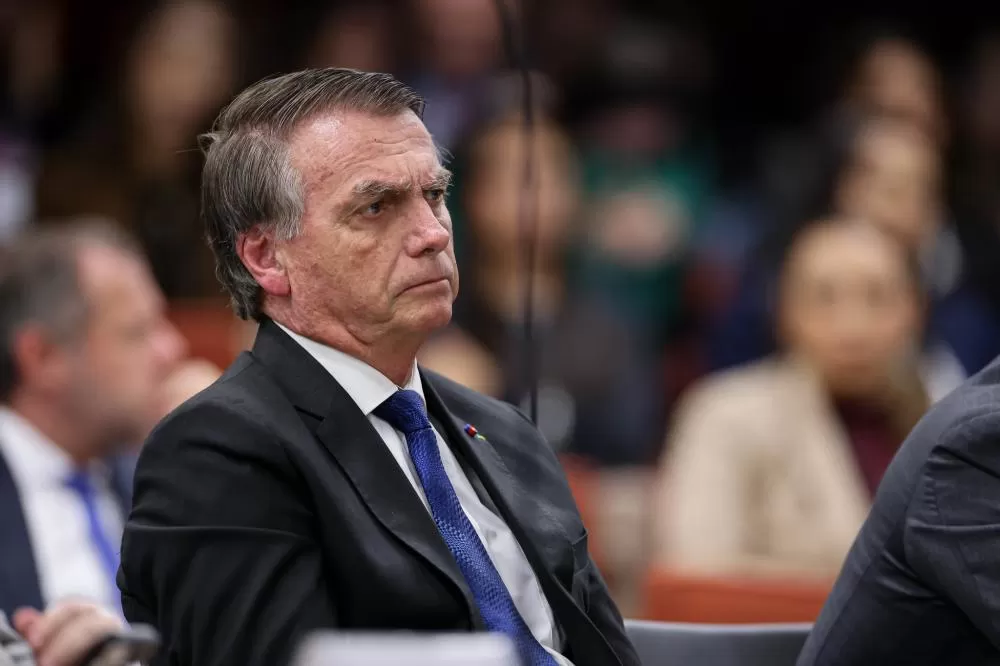 Primeira Turma do STF decide manter Bolsonaro preso na 'Papudinha' por unanimidade