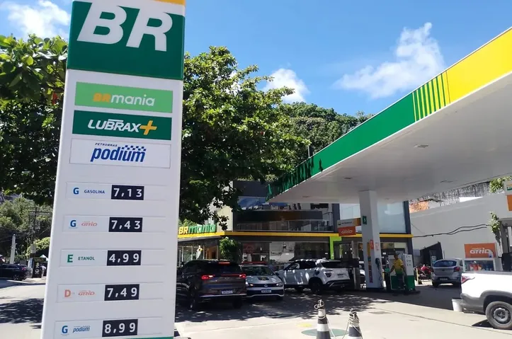 Acelen anuncia aumento de 20% de combustível na Bahia