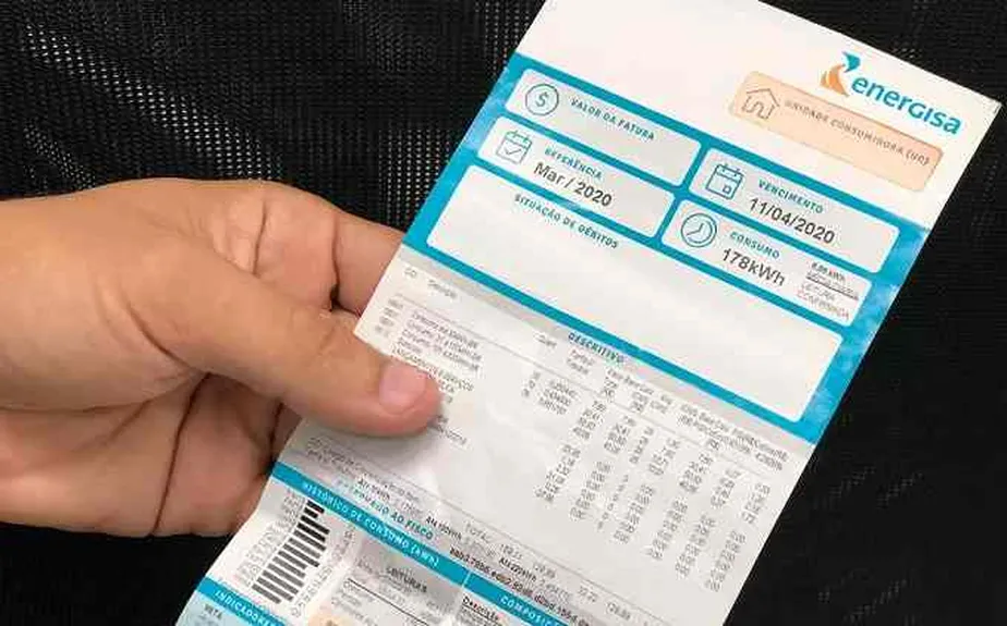 Aneel mantém bandeira verde e energia segue sem taxa extra em abril