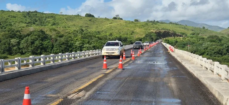 Dnit declara situação de emergência em trecho da BR-101 que inclui ponte sobre Rio Jequitinhonha