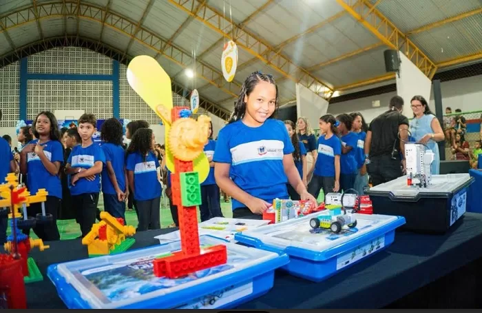 Prefeitura de Itamaraju implanta ensino de robótica na rede municipal