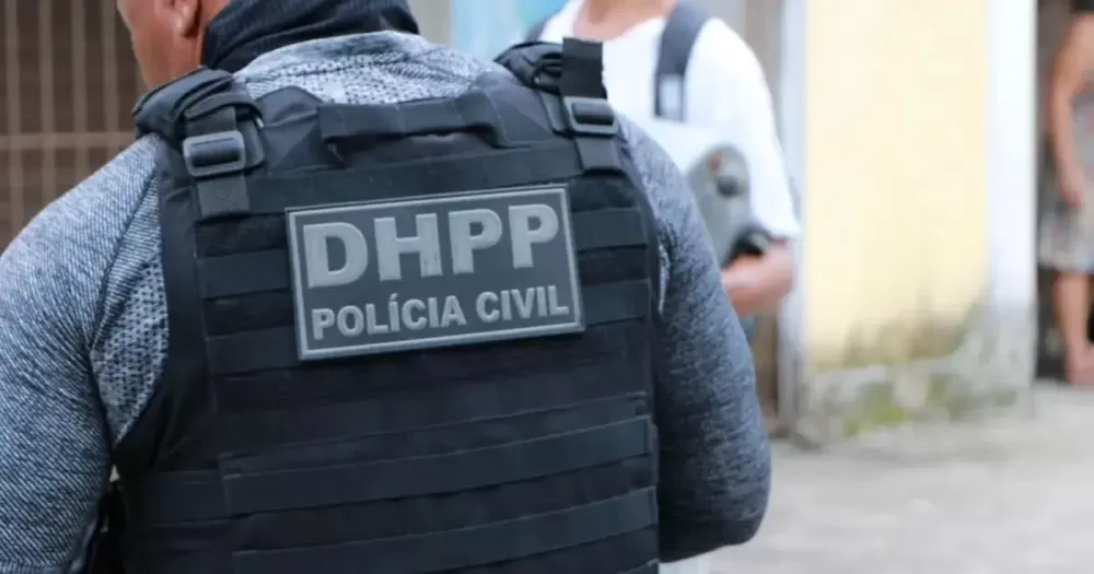 Homem mata mãe e deixa irmã ferida em Salvador; suspeito é morto por populares após ataque