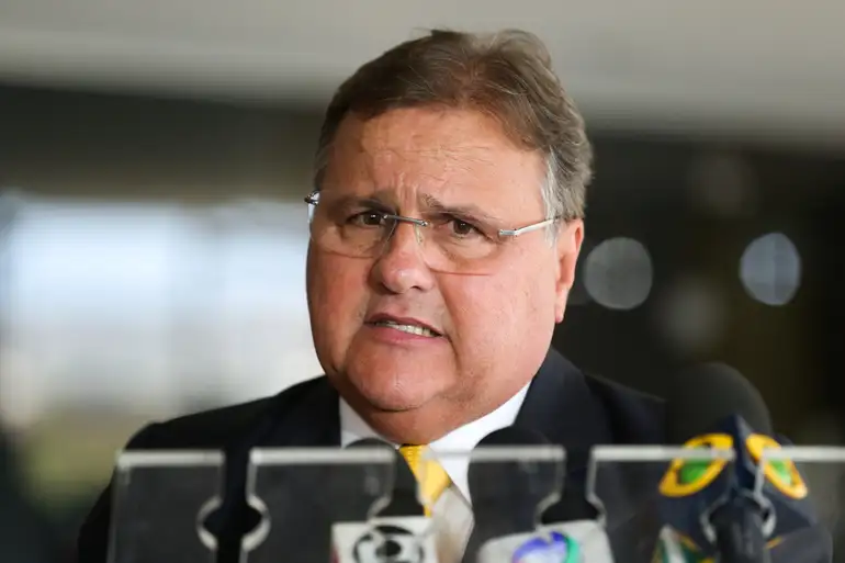 Ex-deputado preso teria negociado fuga e citado R$ 1 milhão para Geddel, diz delação